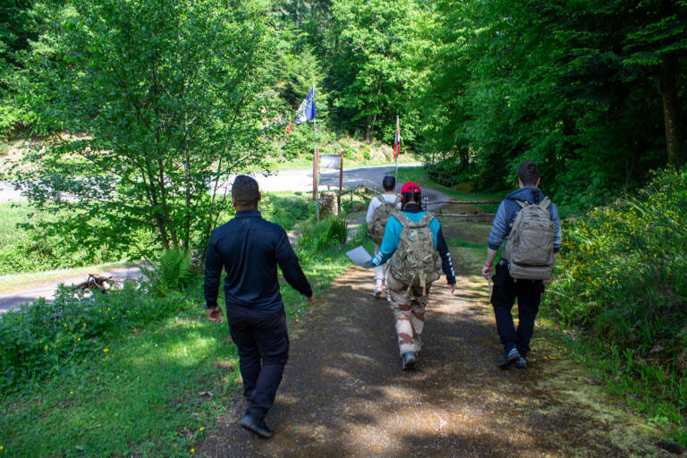 stage survie forêt andragops académie 26
